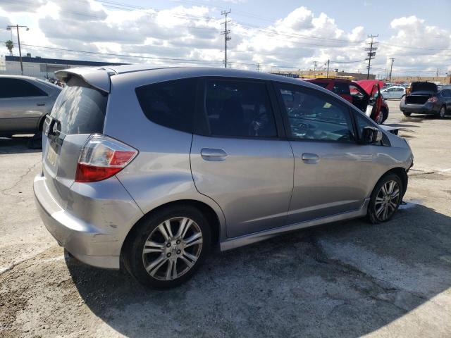 JHMGE8H4XAS004034 - 2010 HONDA FIT SPORT SILVER photo 3