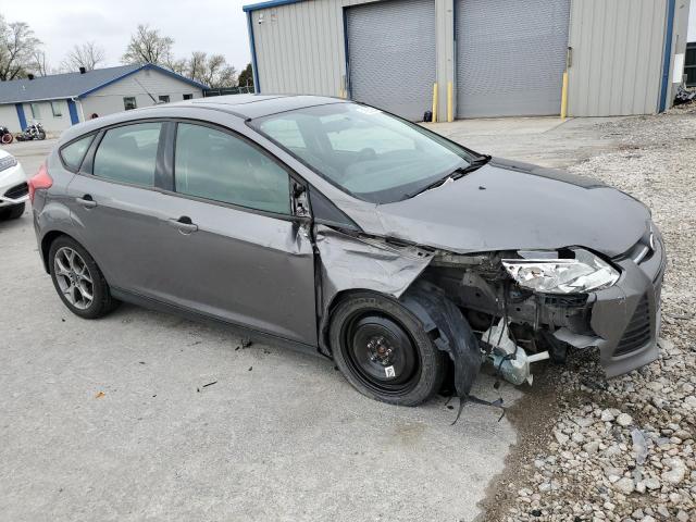 1FADP3K29DL143939 - 2013 FORD FOCUS SE GRAY photo 4