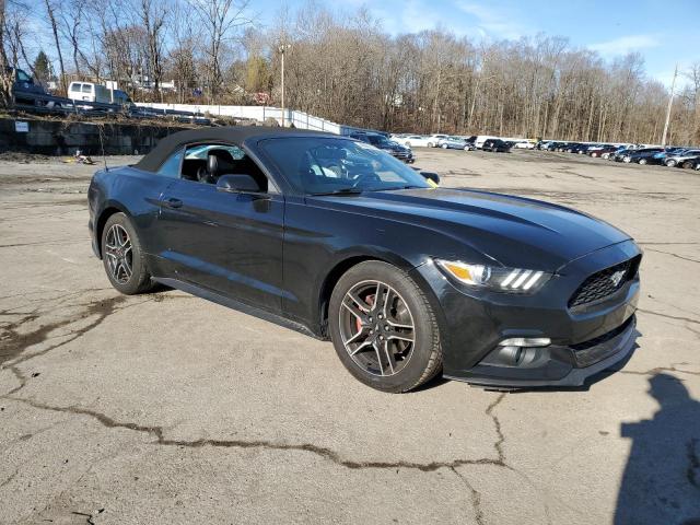 1FATP8UH5F5414786 - 2015 FORD MUSTANG BLACK photo 4