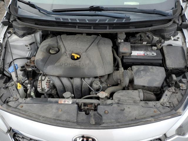 KNAFK4A6XG5499737 - 2016 KIA FORTE LX SILVER photo 11