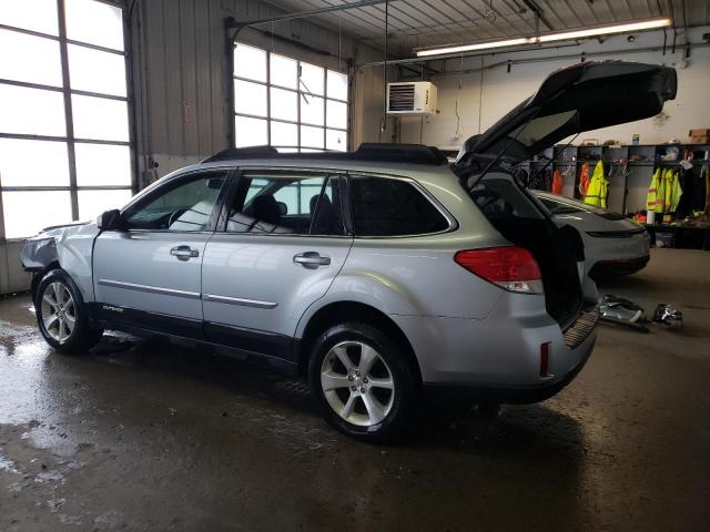 4S4BRBKC3D3305901 - 2013 SUBARU OUTBACK 2.5I LIMITED SILVER photo 2