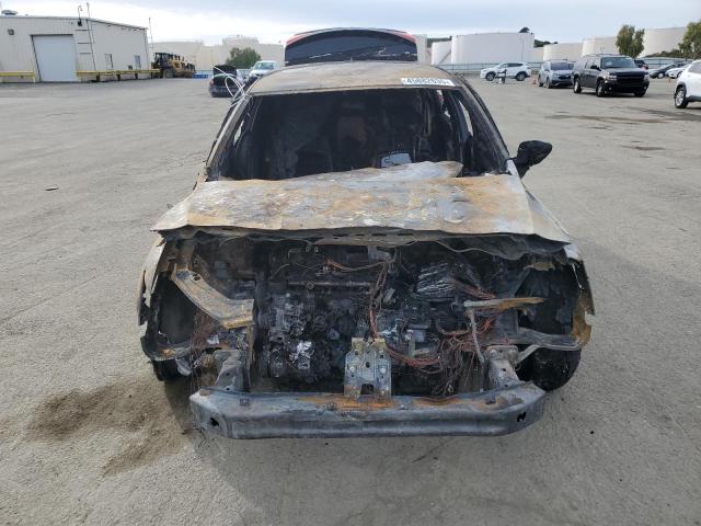 1VWDT7A34HC050952 - 2017 VOLKSWAGEN PASSAT R-LINE Սև լուսանկար 5