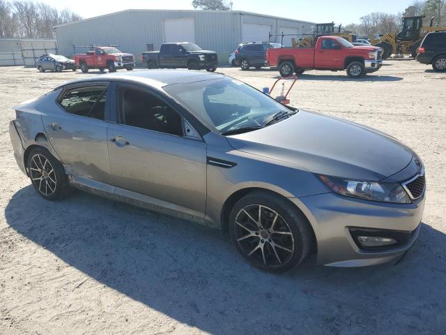 5XXGR4A66DG097093 - 2013 KIA OPTIMA SX GRAY photo 4