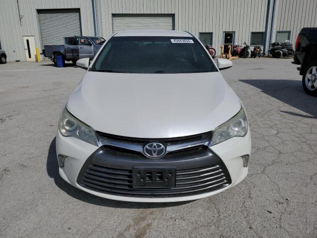 4T1BF1FK3FU041760 - 2015 TOYOTA CAMRY LE WHITE photo 5