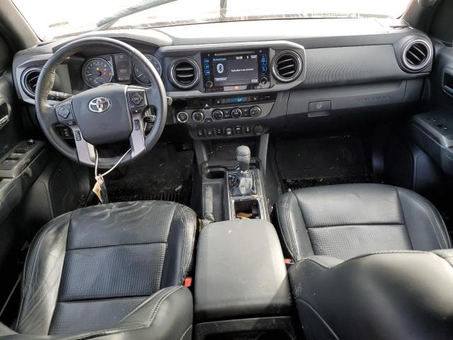 3TMCZ5AN7JM126509 - 2018 TOYOTA TACOMA DOUBLE CAB RED photo 8