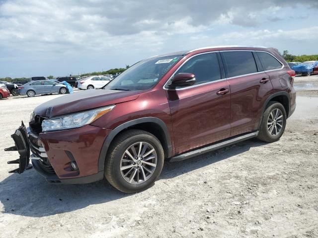 5TDKZRFH4HS198588 - 2017 TOYOTA HIGHLANDER SE BURGUNDY photo 1