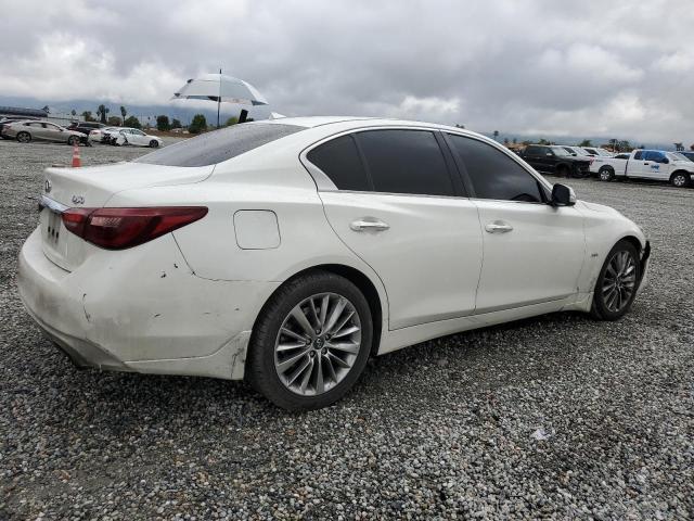 JN1EV7APXJM362815 - 2018 INFINITI Q50 LUXE WHITE photo 3