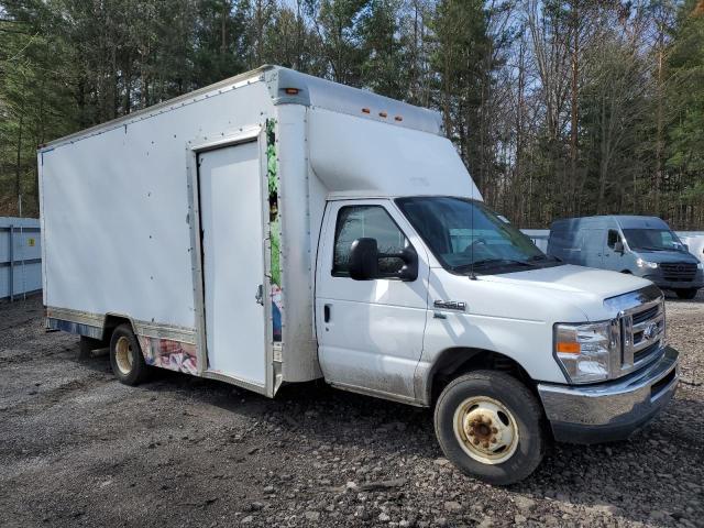 1FDWE3FL0DDB05582 - 2013 FORD ECONOLINE E350 SUPER DUTY CUTAWAY VAN WHITE photo 4