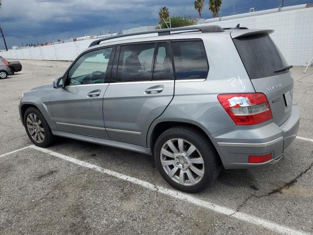 WDCGG8HB7BF574166 - 2011 MERCEDES-BENZ GLK 350 4MATIC SILVER photo 2