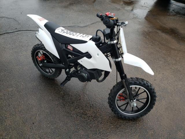 SZHDAAN31MA033879 - 2021 SYX MOTO WHITE photo 1