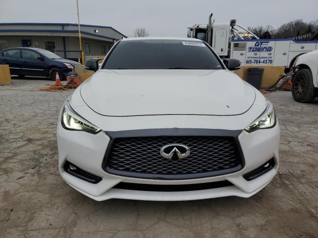 JN1EV7EK3JM341061 - 2018 INFINITI Q60 LUXE 300 WHITE photo 5