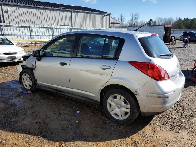 3N1BC1CP1BL404996 - 2011 NISSAN VERSA S SILVER photo 2