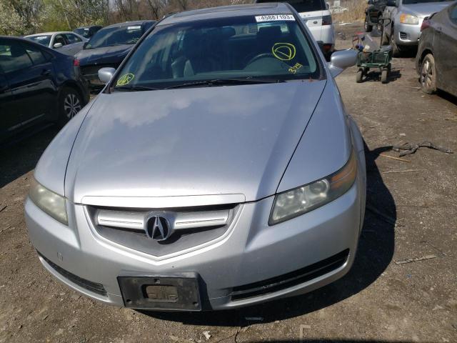 19UUA65576A060304 - 2006 ACURA 3.2 TL SILVER photo 5