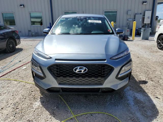 KM8K12AA4LU427375 - 2020 HYUNDAI KONA SE GRAY photo 5