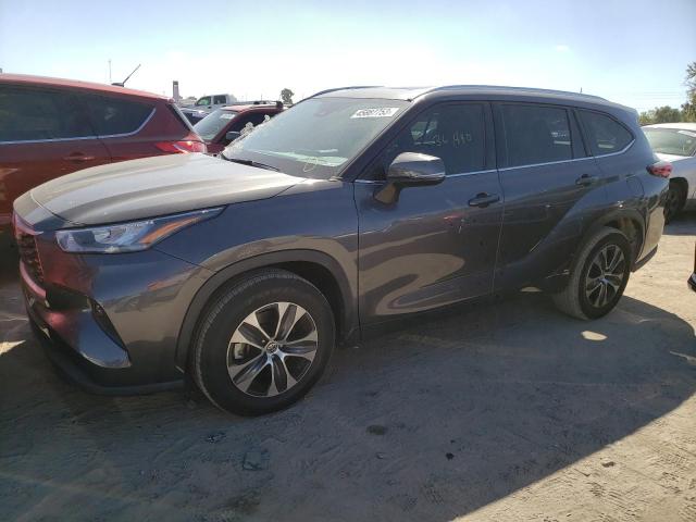 5TDGZRAH4MS043756 - 2021 TOYOTA HIGHLANDER XLE GRAY photo 1