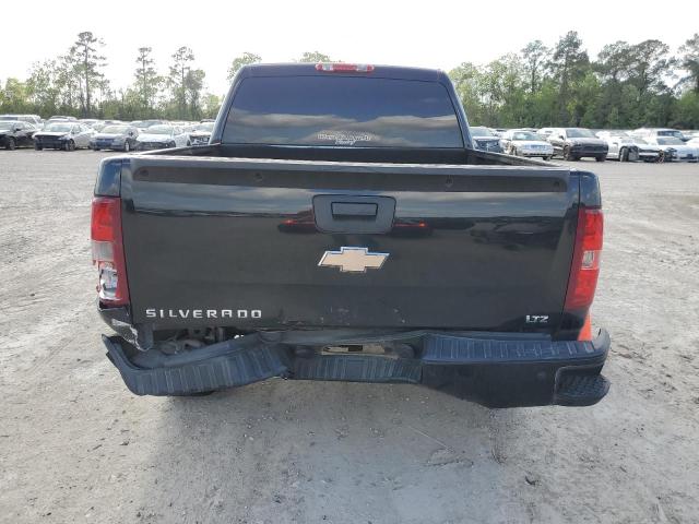 2GCEK13Y471507330 - 2007 CHEVROLET SILVERADO K1500 CREW CAB BLACK photo 6