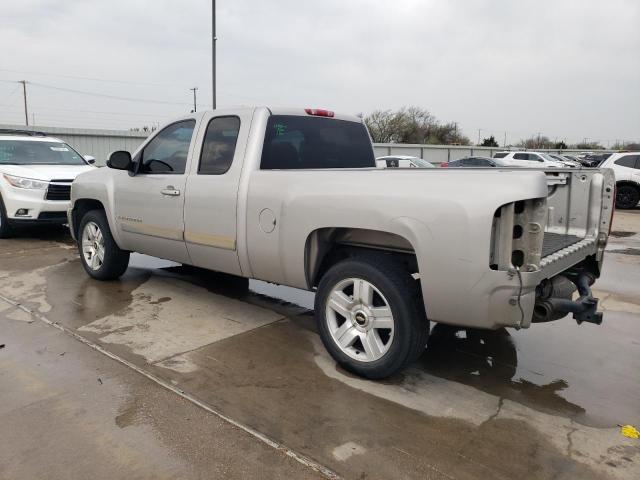 2GCEC19J081297771 - 2008 CHEVROLET SILVERADO C1500 SILVER photo 2