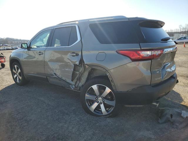 1GNERHKWXJJ232426 - 2018 CHEVROLET TRAVERSE LT GRAY photo 2