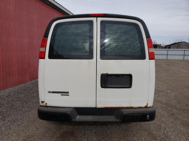 1GCWGFFAXC1138829 - 2012 CHEVROLET EXPRESS G2 WHITE photo 6