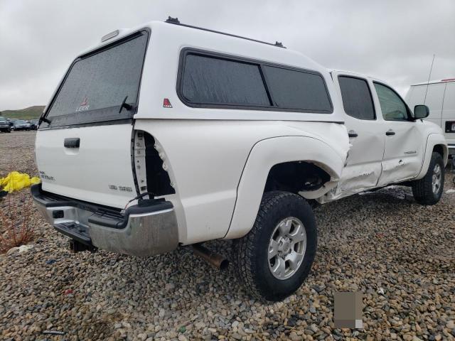 3TMMU4FN5BM030952 - 2011 TOYOTA TACOMA DOUBLE CAB LONG BED WHITE photo 3