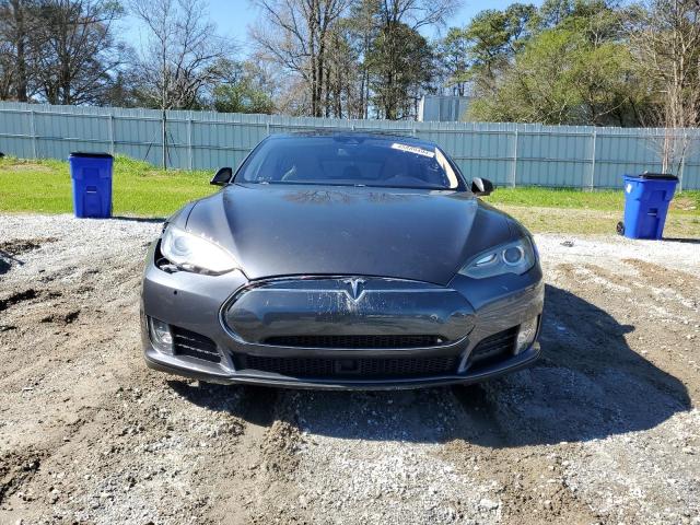 5YJSA1H19FFP72547 - 2015 TESLA MODEL S 85 GRAY photo 5