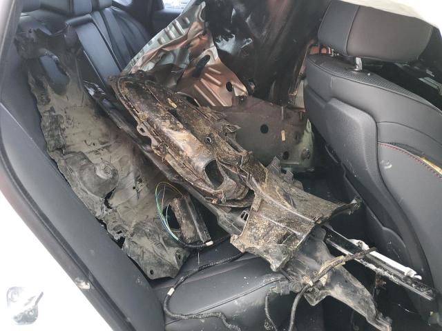 19UUB5F54MA004677 - 2021 ACURA TLX TECH A WHITE photo 10