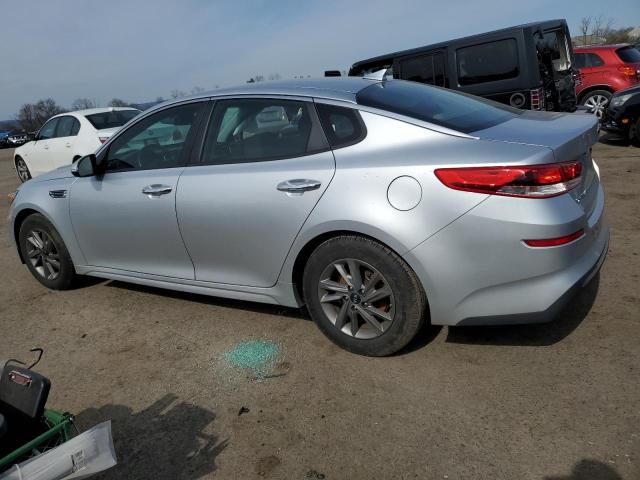 5XXGT4L38LG406999 - 2020 KIA OPTIMA LX SILVER photo 2