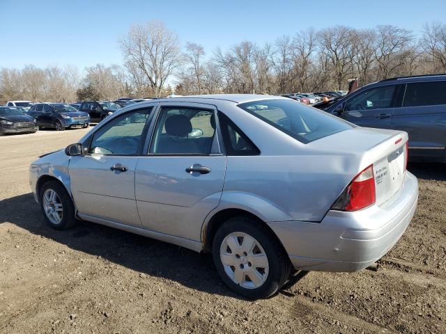 1FAHP34N97W343294 - 2007 FORD FOCUS ZX4 SILVER photo 2