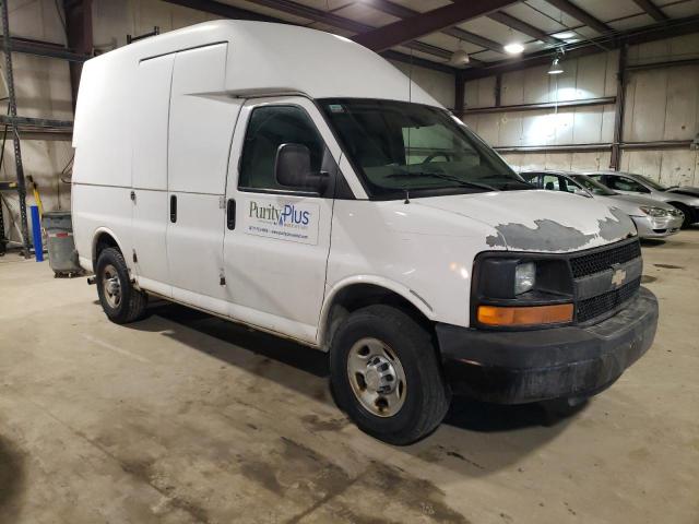 1GCGG25C791118806 - 2009 CHEVROLET EXPRESS G2 WHITE photo 4