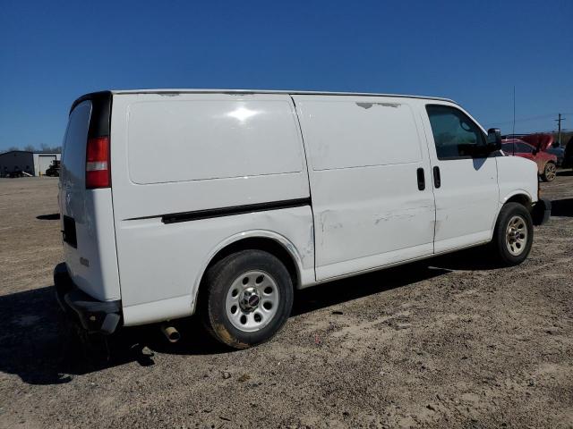 1GTS7AFX6C1124769 - 2012 GMC SAVANA G1500 WHITE photo 3