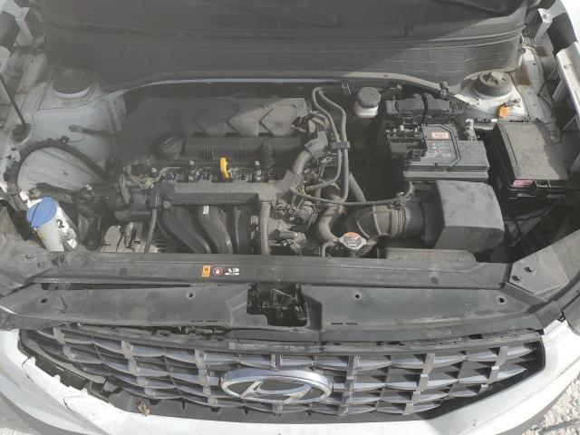 KMHRC8A38LU019135 - 2020 HYUNDAI VENUE SEL WHITE photo 11