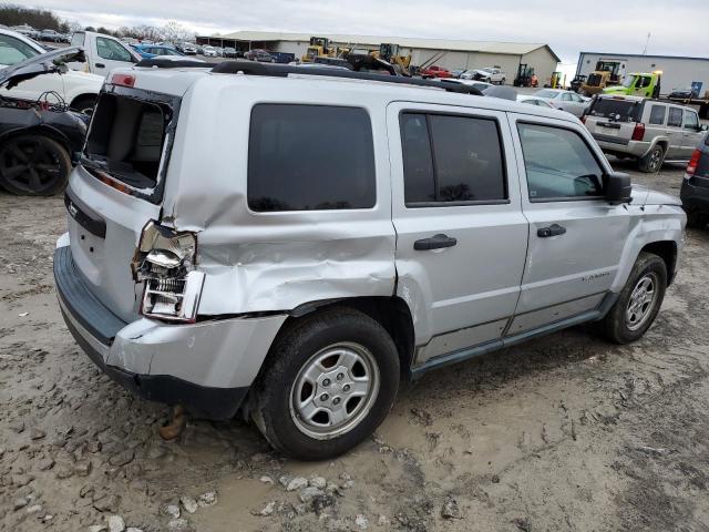 1J4NT1GA1BD167507 - 2011 JEEP PATRIOT SPORT SILVER photo 3