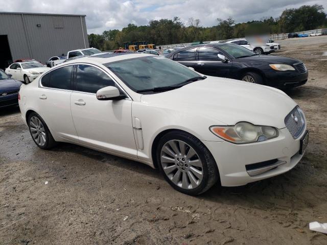 SAJWA05B99HR39603 - 2009 JAGUAR XF LUXURY WHITE photo 4