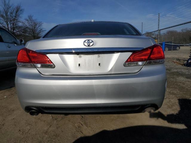 4T1BK3DB3BU371452 - 2011 TOYOTA AVALON BASE 银色 照片 6