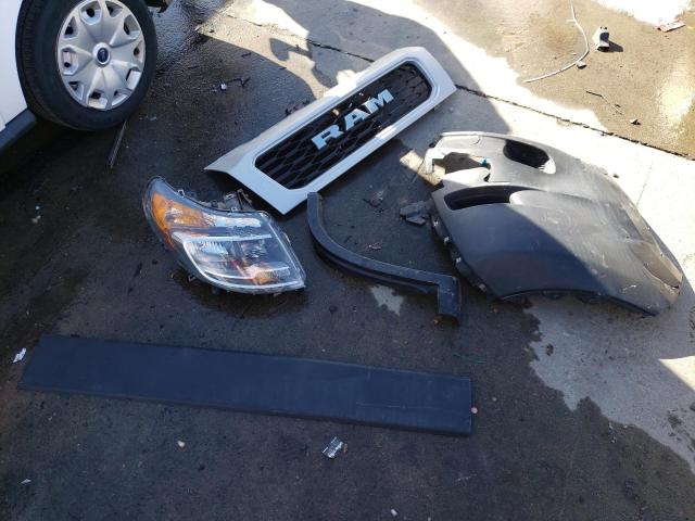 3C6TRVAG6KE511399 - 2019 RAM PROMASTER 1500 STANDARD Qara foto 13