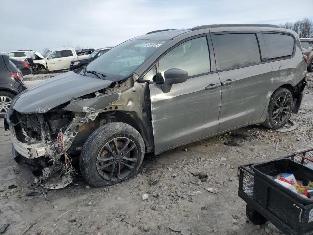2C4RC3BG4LR260325 - 2020 CHRYSLER PACIFICA TOURING L GRAY photo 1