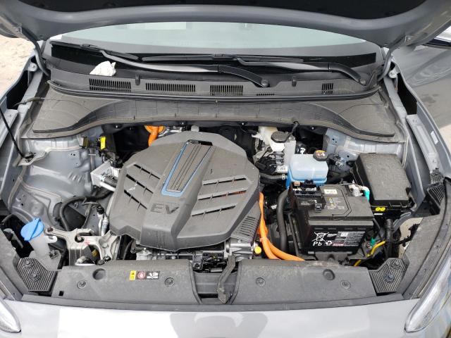 KM8K23AG0PU178392 - 2023 HYUNDAI KONA SE GRAY photo 11