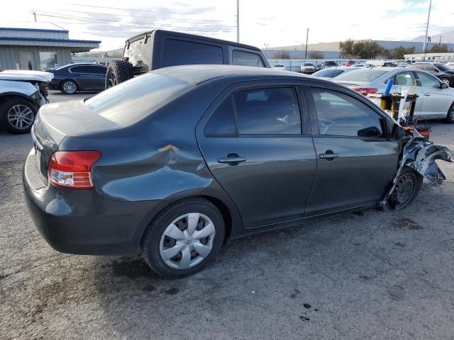 JTDBT923581229811 - 2008 TOYOTA YARIS GRAY photo 3