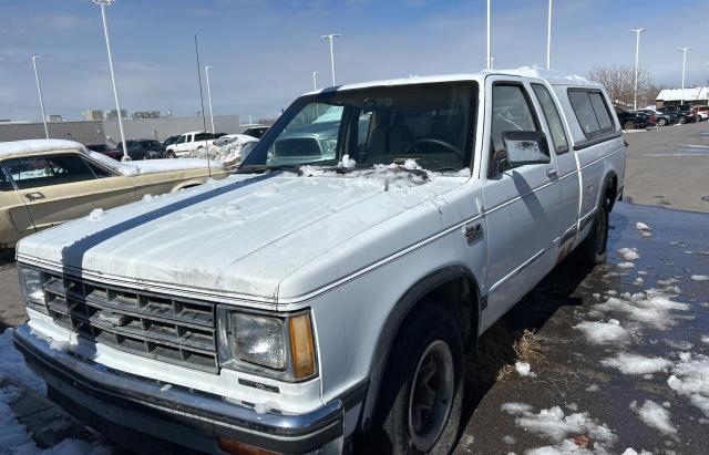 1GCCS14RXH8178923 - 1987 CHEVROLET S TRUCK S10 WHITE photo 2