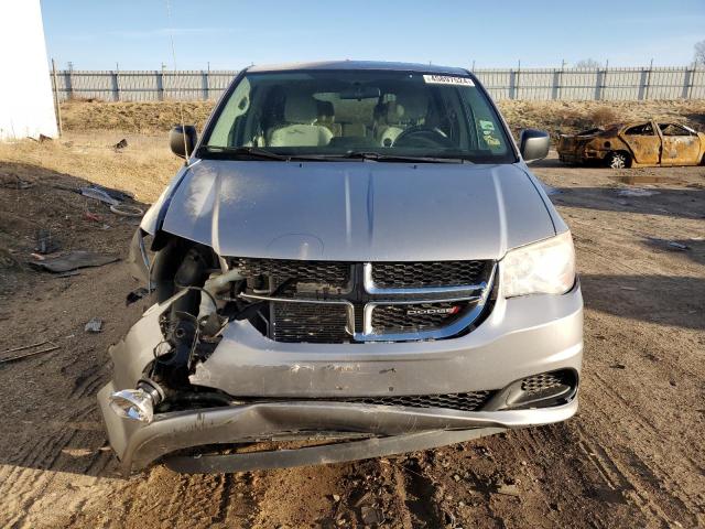 2C4RDGBG3DR773684 - 2013 DODGE GRAND CARA SE SILVER photo 5