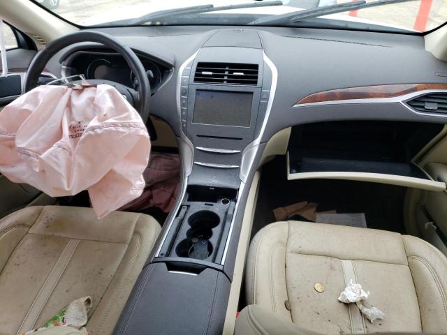 3LN6L2GK6FR606301 - 2015 LINCOLN MKZ WHITE photo 8