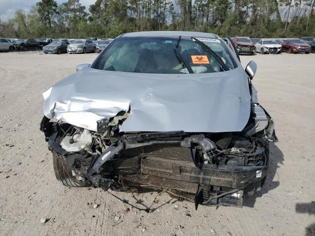 3KPFL4A73HE149302 - 2017 KIA FORTE LX SILVER photo 5