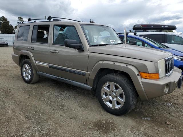 1J8HH58N06C168889 - 2006 JEEP COMMANDER LIMITED BEIGE photo 4