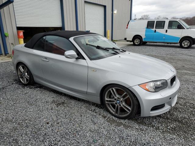 WBAUN7C50BVM24347 - 2011 BMW 135 I SILVER photo 4