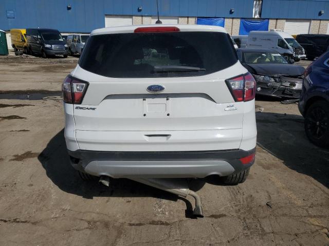 1FMCU0GD5HUD80432 - 2017 FORD ESCAPE SE WHITE photo 6