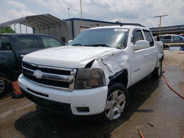 3GCRKTE38AG263274 - 2010 CHEVROLET SILVERADO K1500 LTZ WHITE photo 2