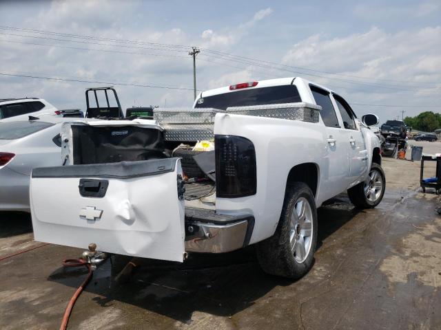 3GCRKTE38AG263274 - 2010 CHEVROLET SILVERADO K1500 LTZ WHITE photo 4