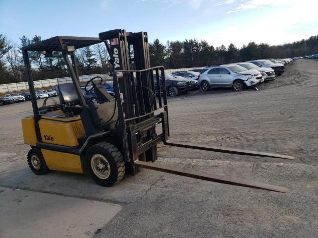 A875B15685Y - 2011 YALE FORKLIFT YELLOW photo 1