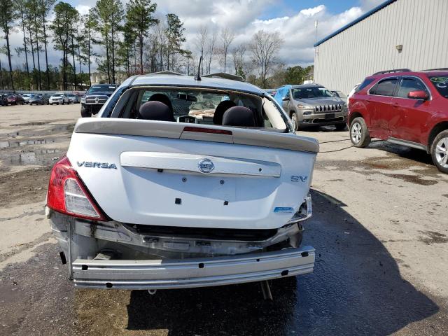 3N1CN7AP6GL842246 - 2016 NISSAN VERSA S SILVER photo 6