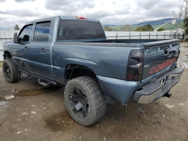 2GCEK13ZX71158327 - 2007 CHEVROLET SILVERADO K1500 CLASSIC CREW CAB BLUE photo 2